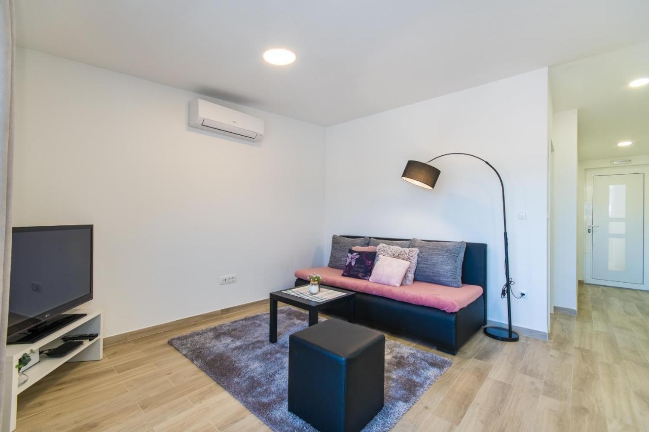 Apartment Finta Rogotin エクステリア 写真